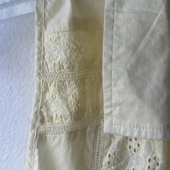 Dress Barn top light yellow eyelet front tie summer happy size Large - Picture 4 of 11